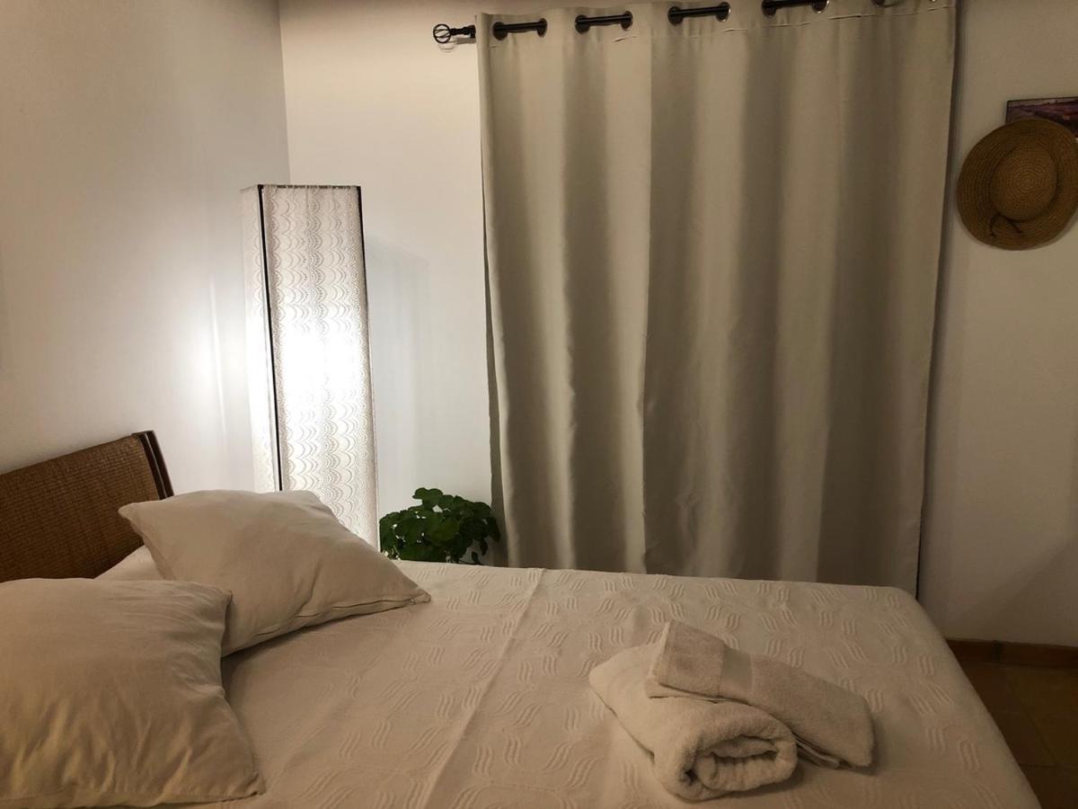 La Pergola Hostel Es Pujols Ngoại thất bức ảnh